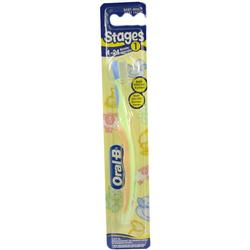 Verpackte Zahnbürste für Babys von 4 bis 24 Monaten mit buntem Griff.